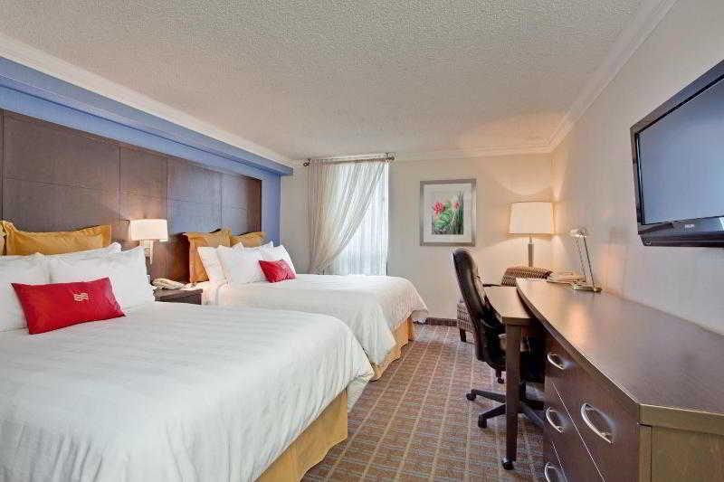 Crowne Plaza Toronto Airport By Ihg Ξενοδοχείο Εξωτερικό φωτογραφία