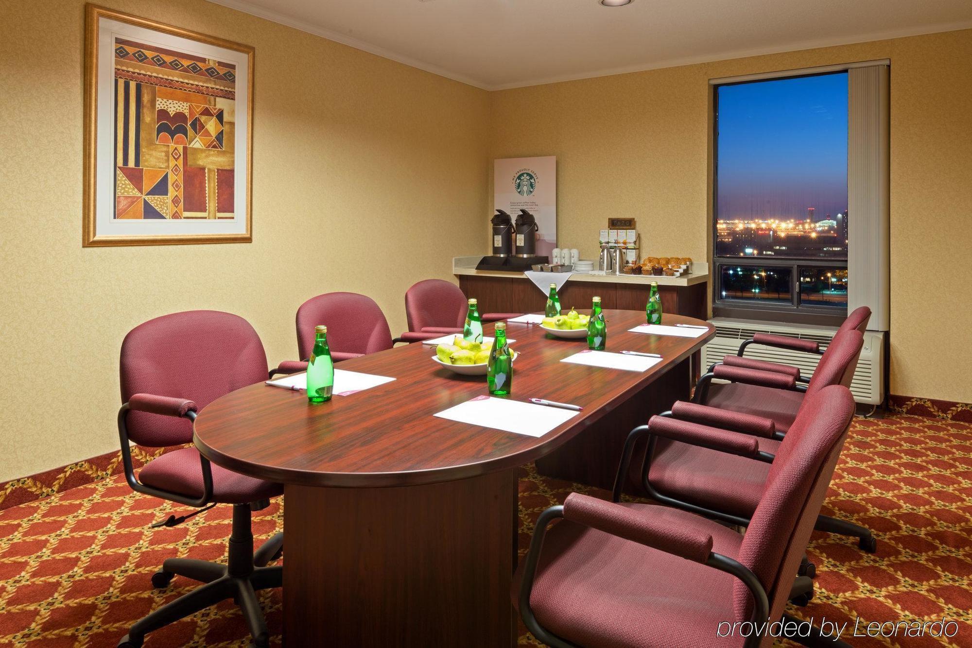 Crowne Plaza Toronto Airport By Ihg Ξενοδοχείο Εξωτερικό φωτογραφία